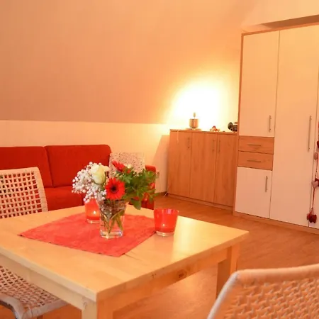 Felices Apartment *